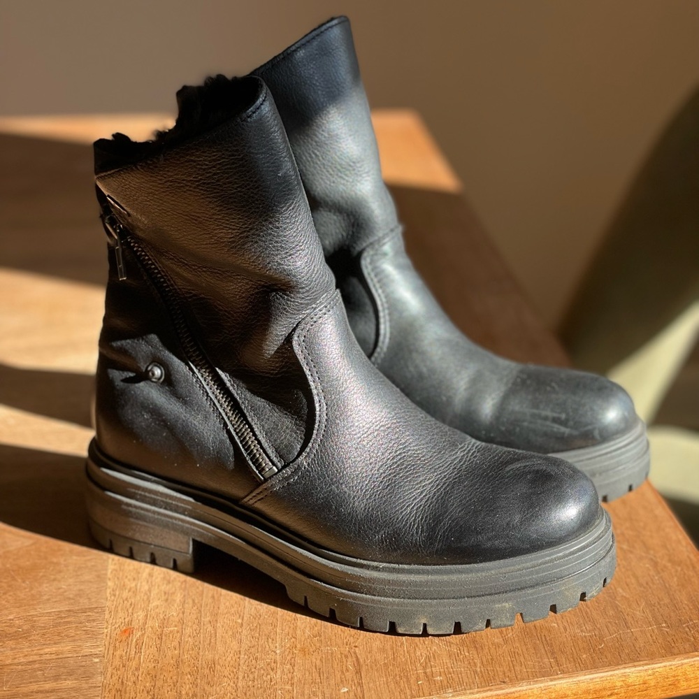 Avellini Black Leather Boots Size 37 Made In Portugal